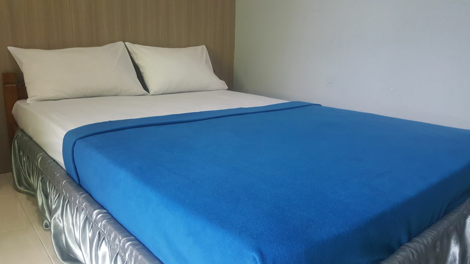 Metro Malioboro Living Hotel Джокякарта Екстериор снимка